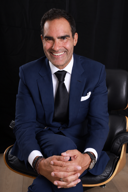Dr. Daniel Langer